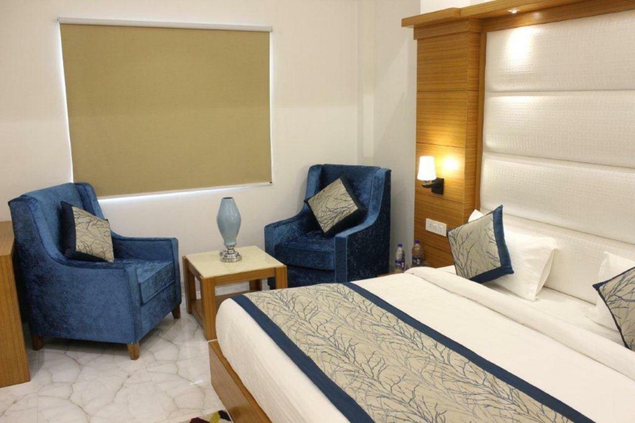 Hotel Star By Star Group- Near Delhi Airport New Delhi Exterior photo