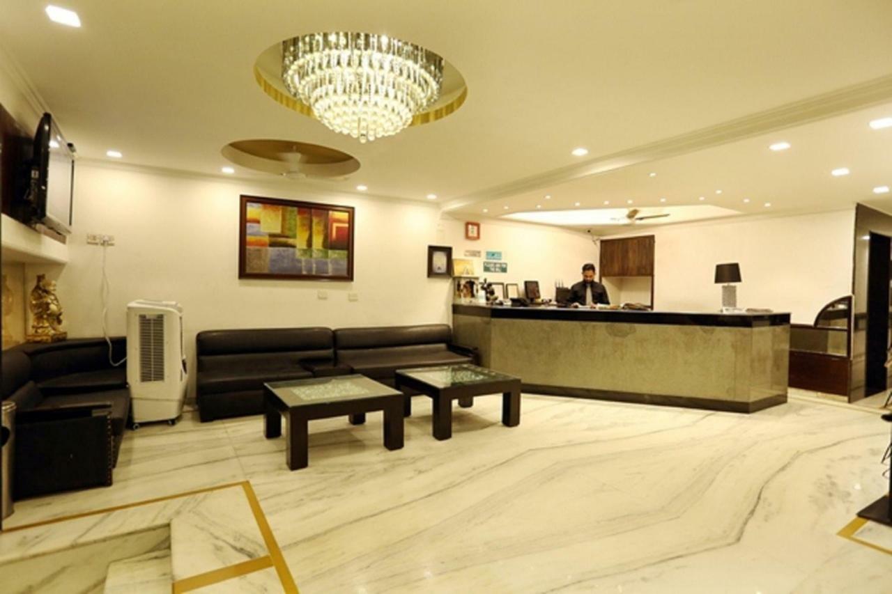 Hotel Star By Star Group- Near Delhi Airport New Delhi Exterior photo
